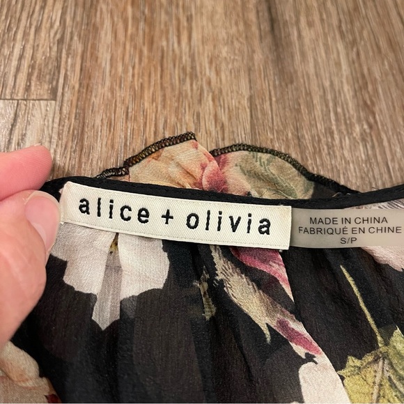 Alice + Olivia Julius Floral Blouse Women’s Small Blouson Sleeve Silk Sheer Top - Picture 7 of 11